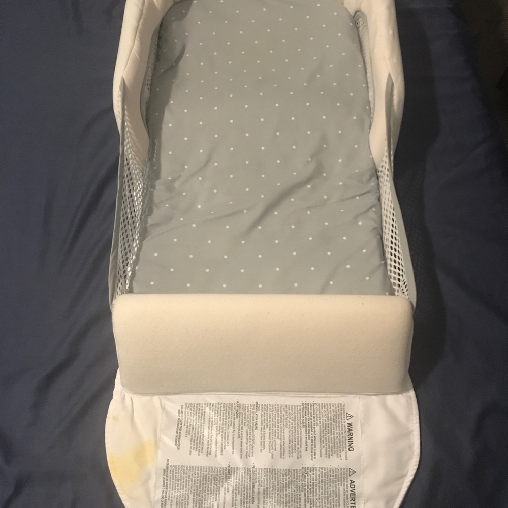 The First Years Cozy Baby Sleeper, Infant Bed, Co-sleeper
